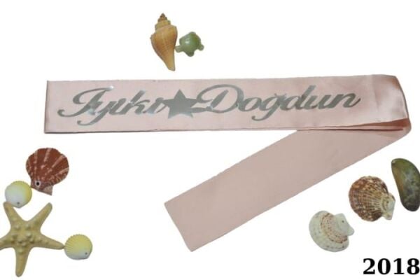 Kusak Iyiki Dogdun Pembe Gumus 604 Min